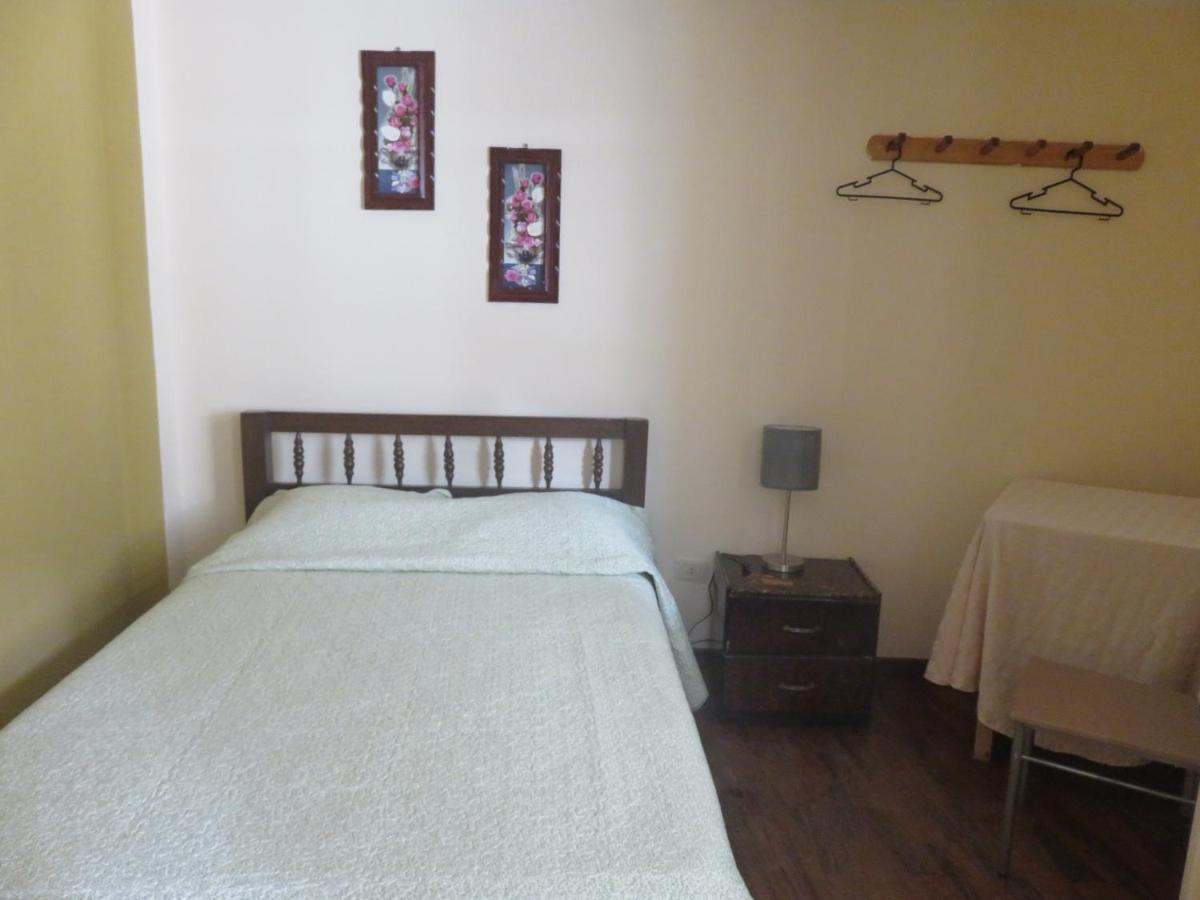 Hospedaje Casa Blanca Beach Los Banos del Inca ภายนอก รูปภาพ